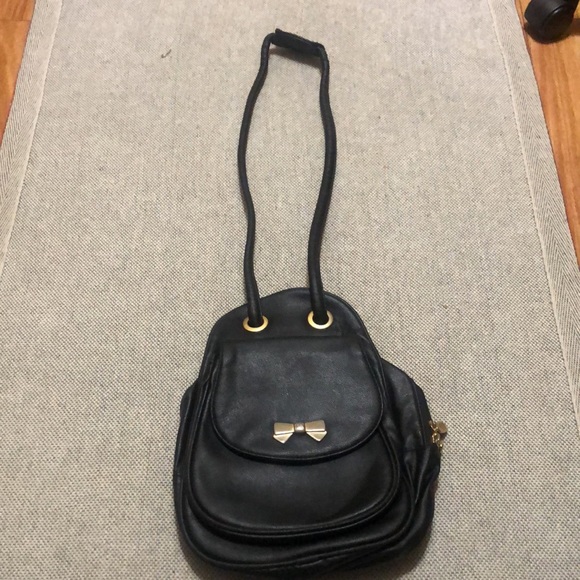 Vintage leather backpack purse - Picture 7 of 11